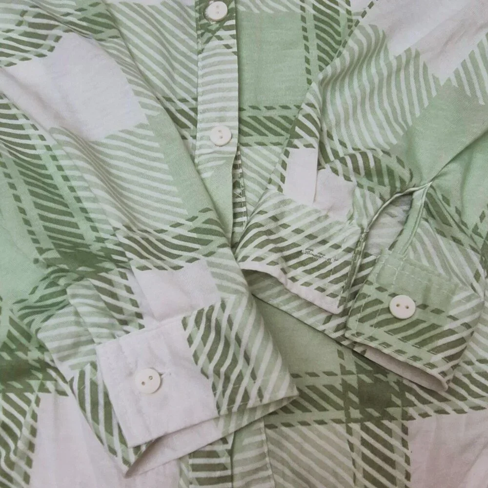 NWT Passport Womens Green Plaid Button Up Shirt Size M Front Tie Roll Tab Sleeve - Picture 5 of 10